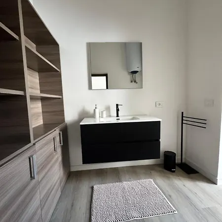 Casa Romolo Apartment *